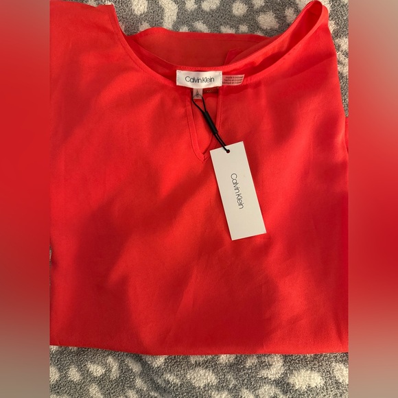 Calvin Klein Women's Red/Coral Blouse - Picture 5 of 6